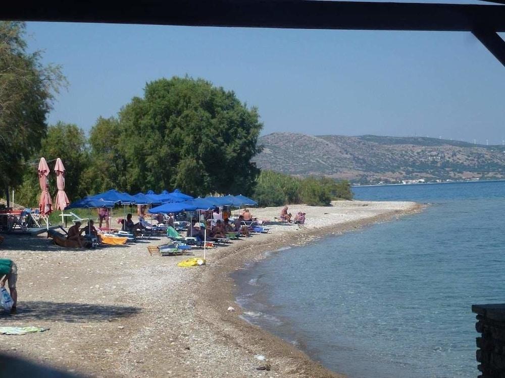 Rania Beach イライオン エクステリア 写真